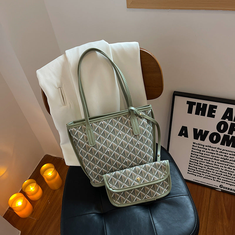 Zipped Élance Tote Bag