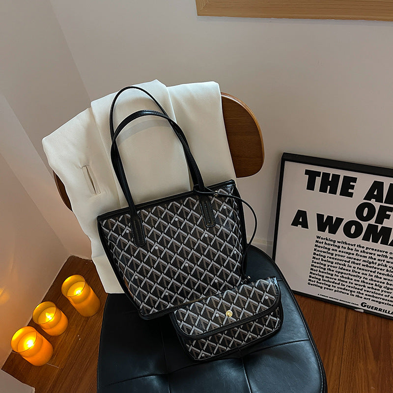 Zipped Élance Tote Bag