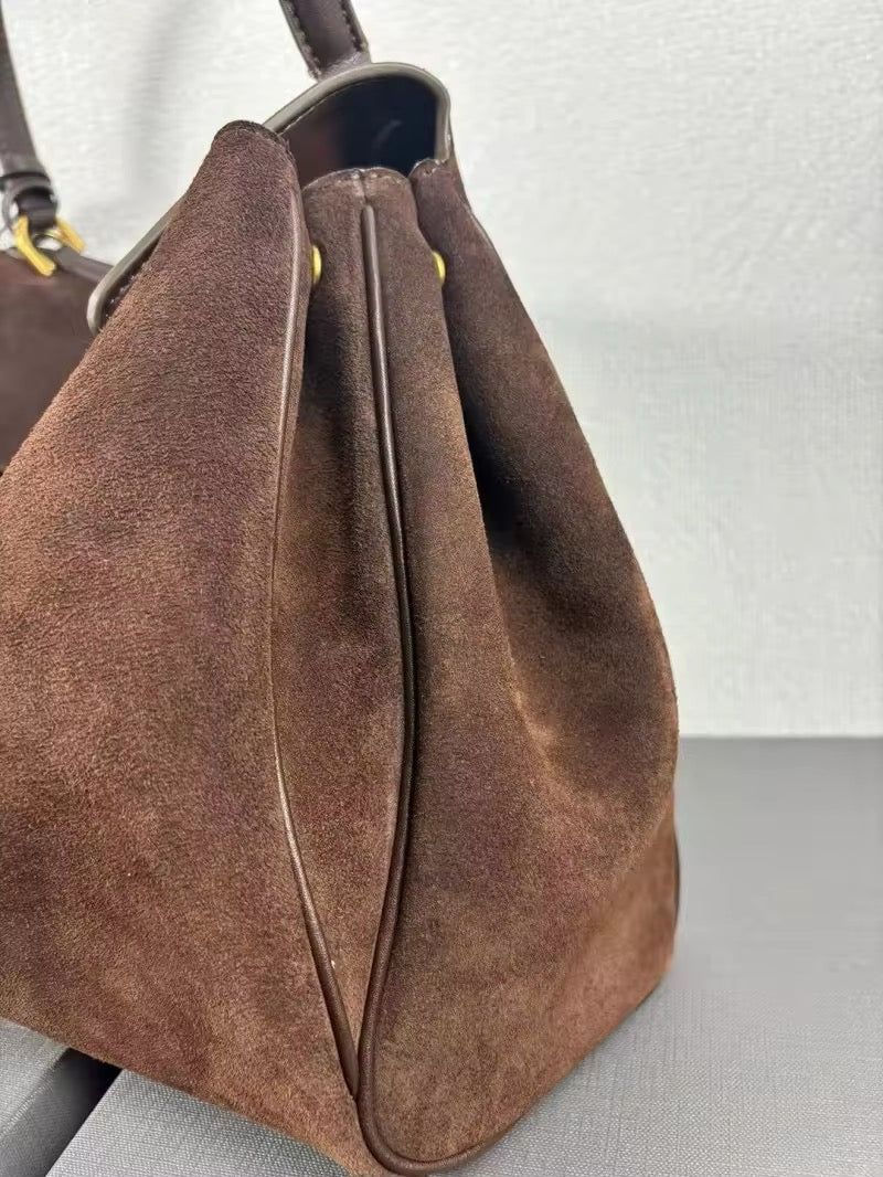 Chic Handmade Suede Bag - PosseBags