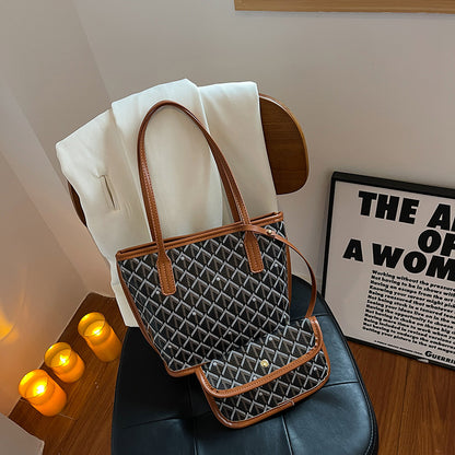Zipped Élance Tote Bag