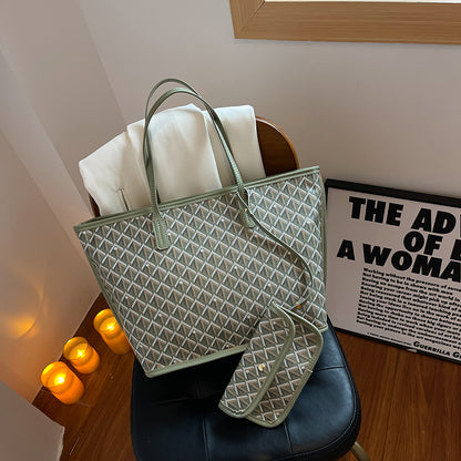 Zipped Élance Tote Bag
